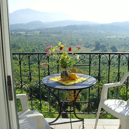 Fundana Villas Kanakádes Extérieur photo