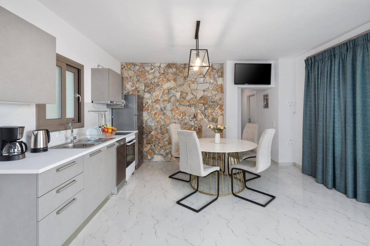 Fundana Villas Kanakádes Extérieur photo